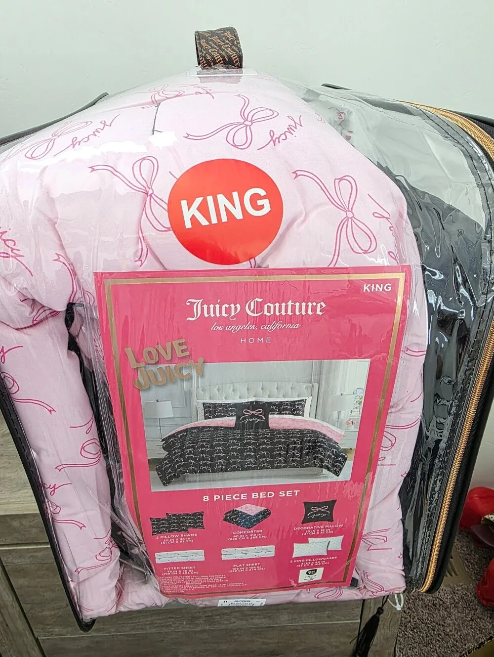 Juicy Couture KING Pink Bow 8 piece Reversible Comforter and Sheets set